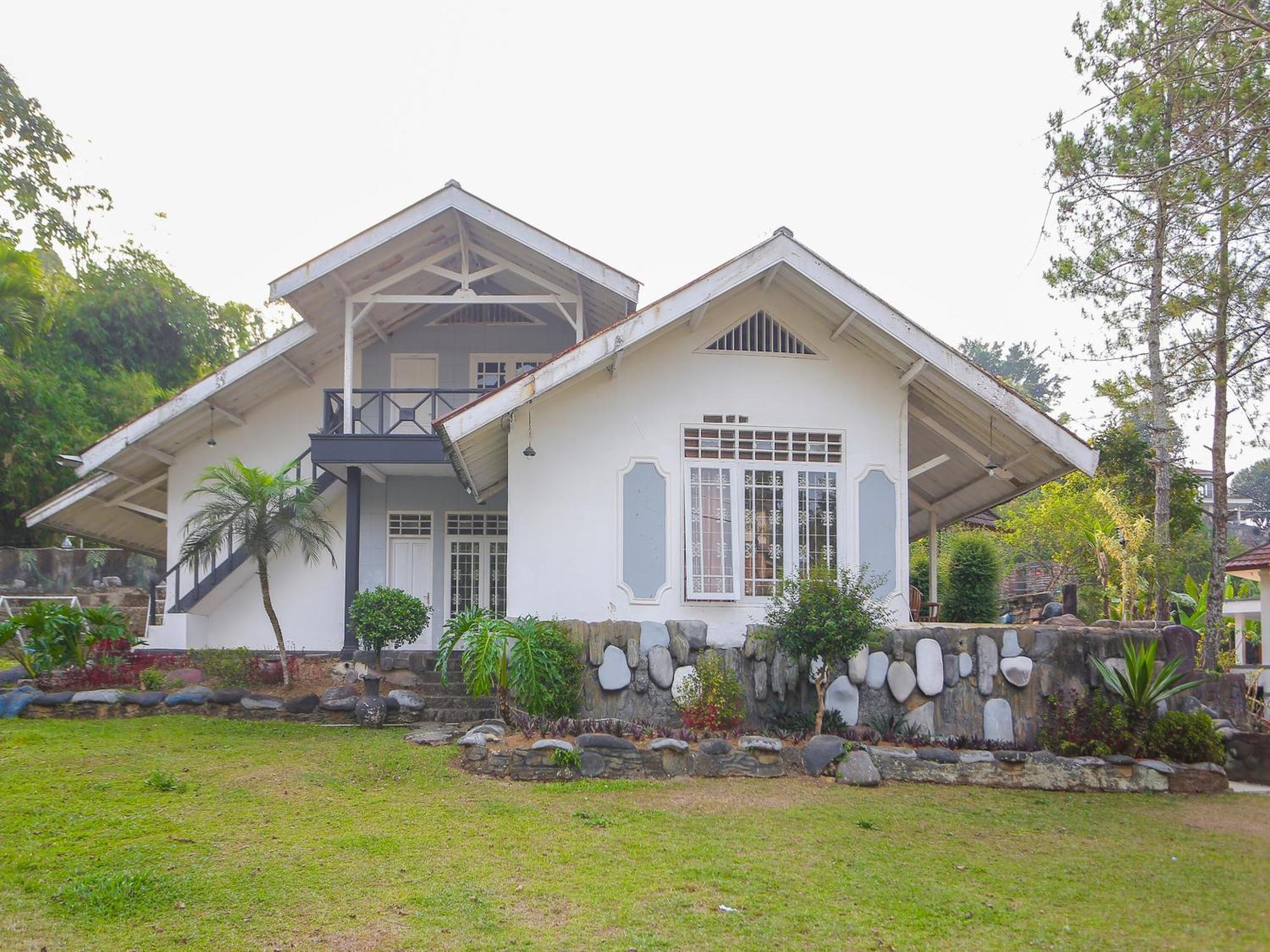 Hotel O Puncak Bogor Near Taman Safari Kültér fotó